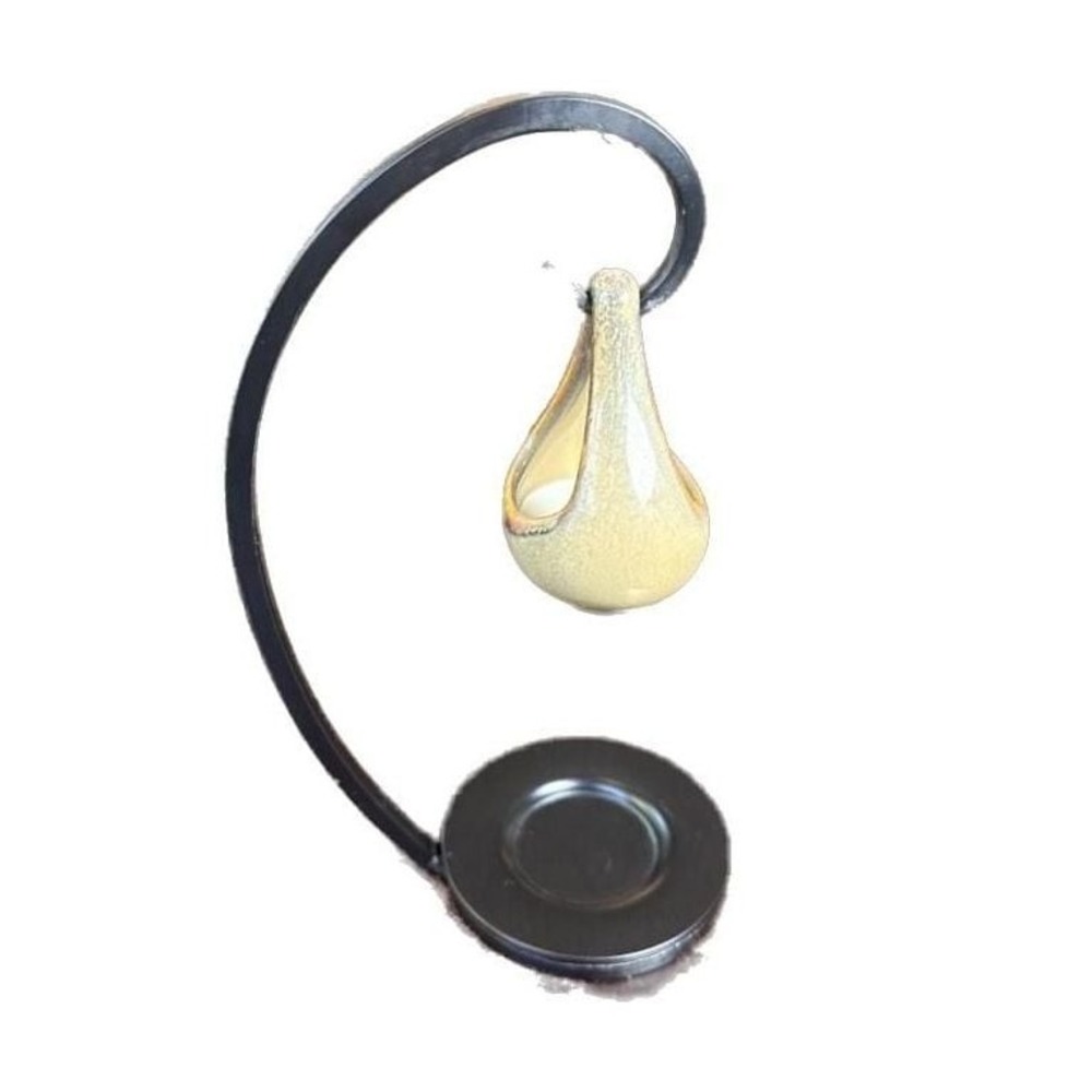 The Body Shop Vintage Ceramic Hanging Teardrop Wax/ Oil Burner with Metal Stand